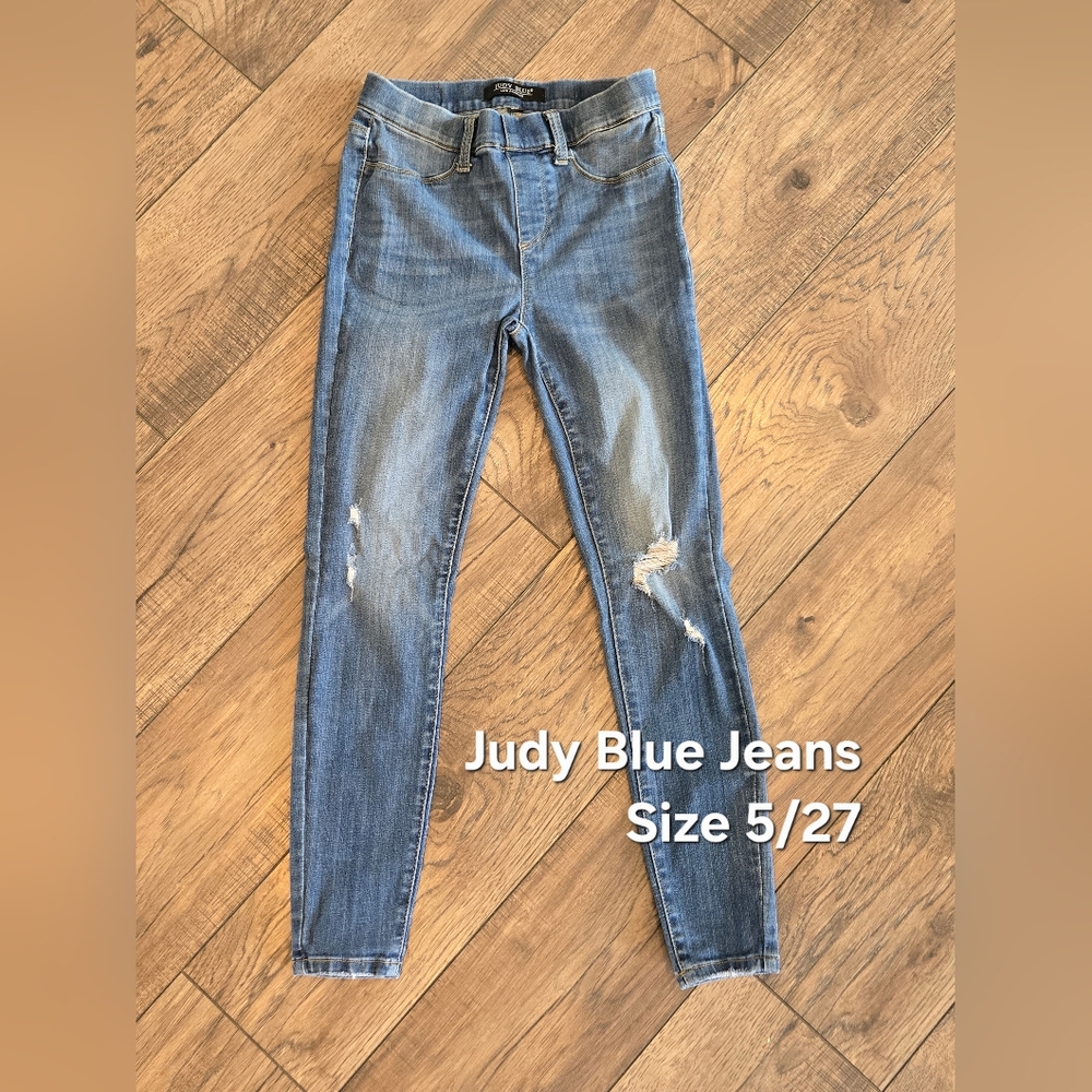 Judy Blue Women's Distressed Blue Jeans